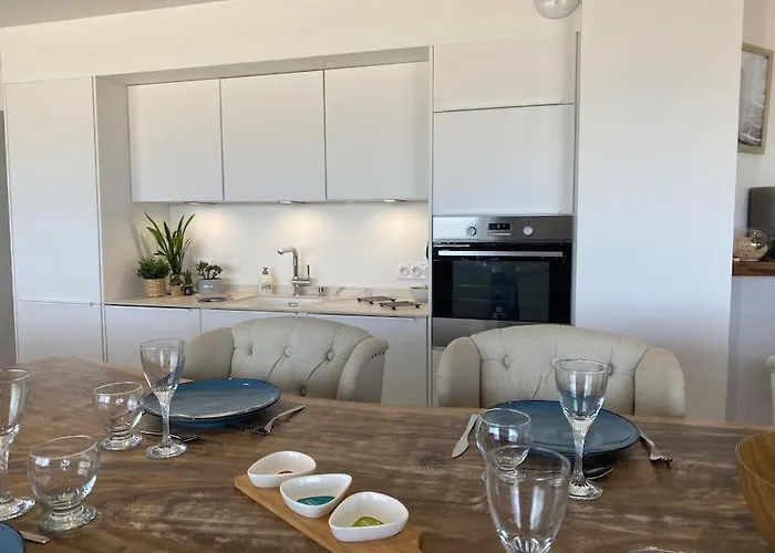 La * 东维尔莱班