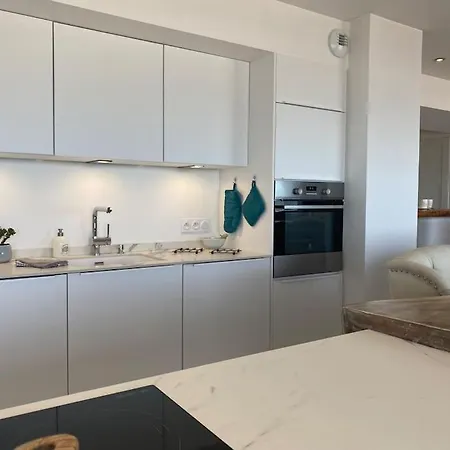 La * Donville-les-Bains