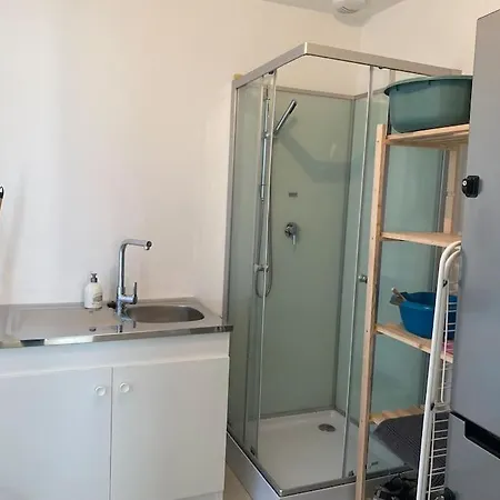 La Apartment *