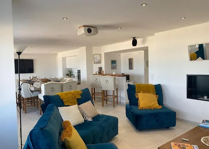 شقة La دونفيل-ليه-باين