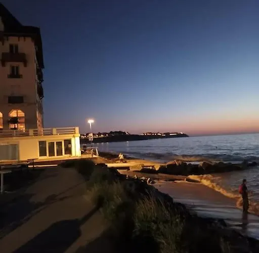 La دونفيل-ليه-باين