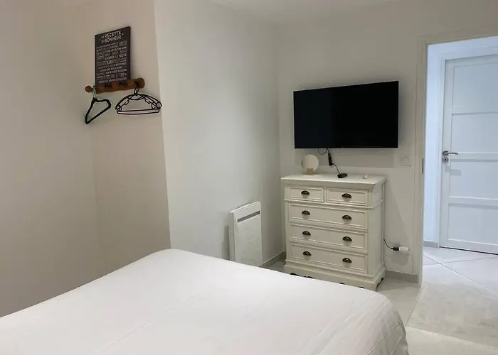 شقة La دونفيل-ليه-باين